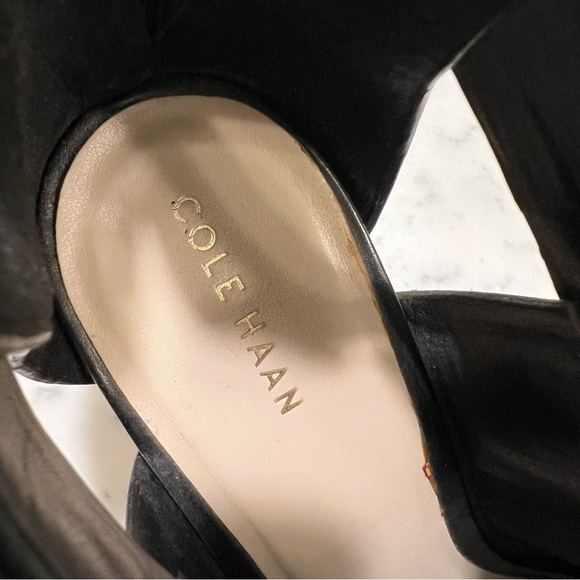 COLE HAAN stiletto heel zip up bootie - Picture 4 of 9